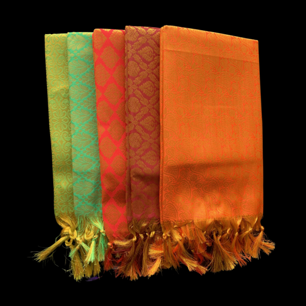 220005 :: S KINGFISHER SHAWL